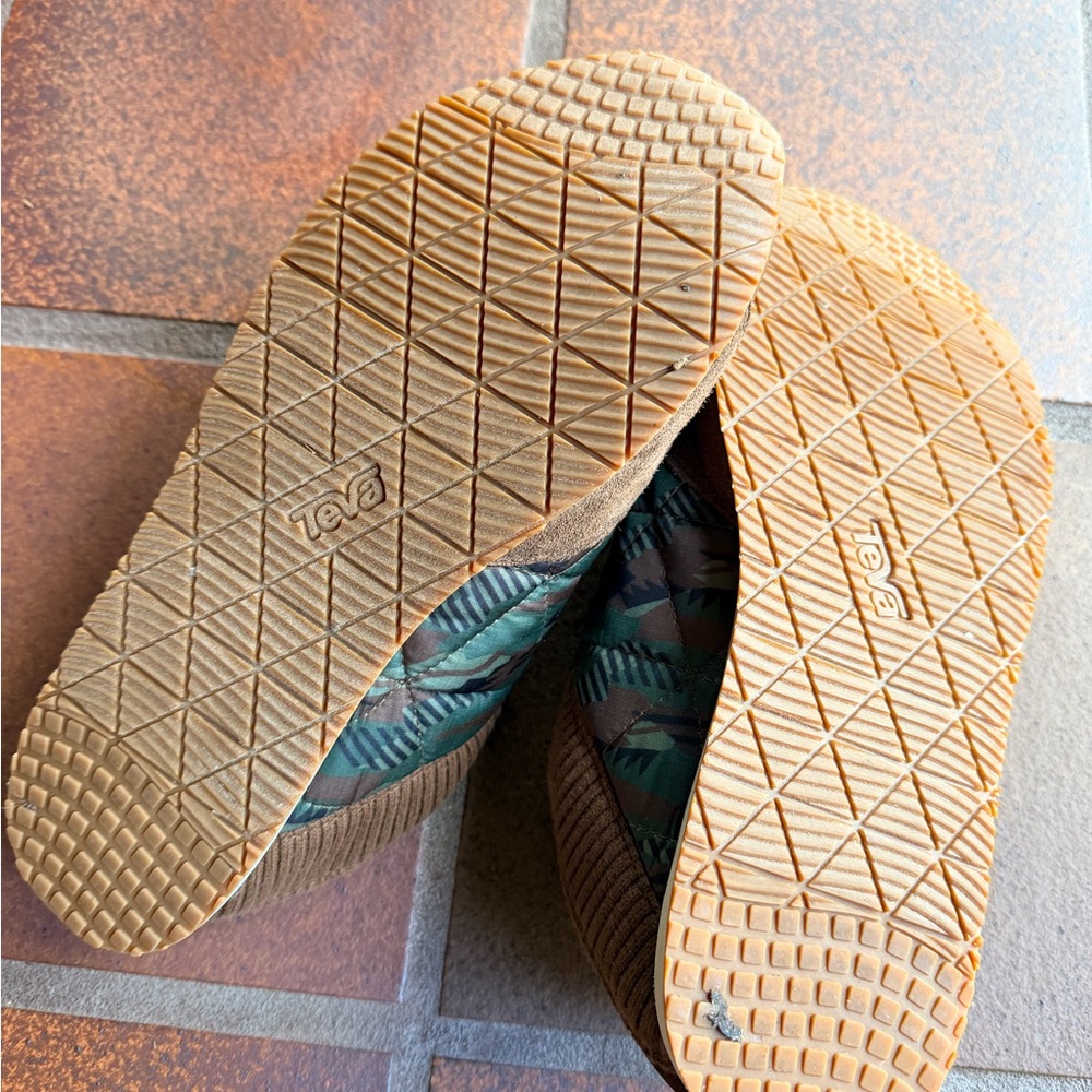 Teva Ember Brown & Green Quilted Slip-On Shoes - Picture 3 of 3